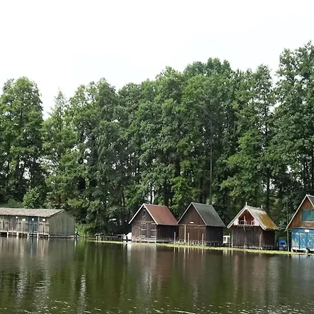 Gemuetliches Haus Mit Wlan In Am Mueritzsee Feriehus *